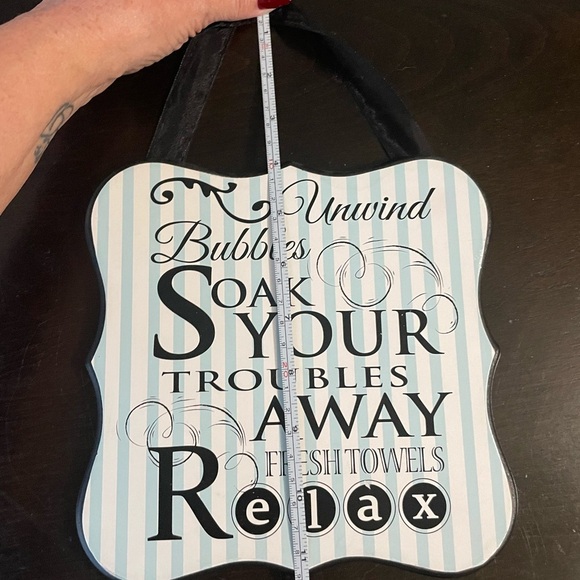 Colorful Bathroom Plaque - Picture 4 of 6